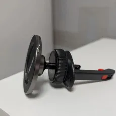 close-up view of the magnetic holder on the air vent.