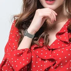 Apple Watch stylish stretchy braided solo loop Woven Buckle Belt Hand View