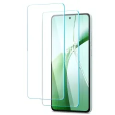 Keep your OnePlus 10R pristine with these two ultra-clear Spigen screen protectors! Slim, strong, and ready for action.