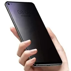 Hand holding a Huawei Nova 7 SE with a privacy screen protector, displaying 0808.