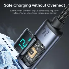 Close-up of DCN02 Lightning Cable’s digital display and smart E-Marker chip for safe, overheat-protected fast charging