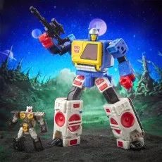 A posed shot of the Twin-Cast and Eject figures in their robot modes, holding a blaster, against a futuristic landscape background