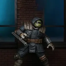 The Last Ronin action figure wearing 3D glasses and a hood, holding a shuriken in a dark alley diorama