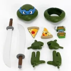 Accessories for a Leonardo action figure two katanas, alternate head, pizza slices, hands, and communicator.