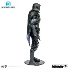 Side profile of the DC Multiverse Abyss figure in dark armor and a long, tattered black cape, on a black base.