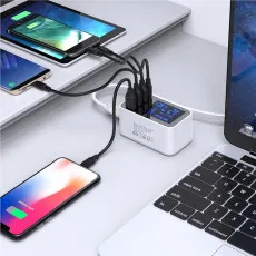 Universal 4 USB 20W Fast Charging Hub